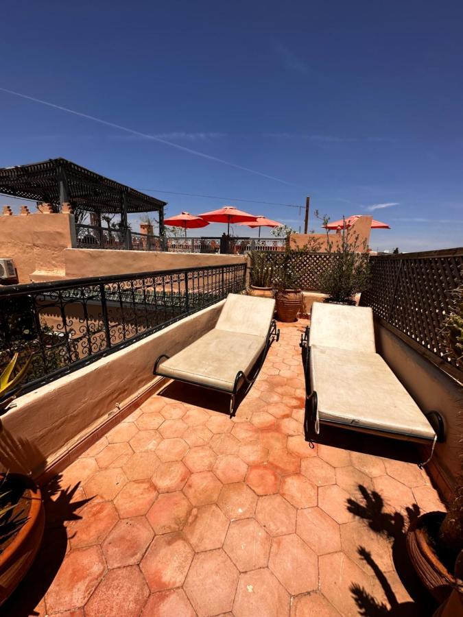 riad msholidays - privatisé jusqu'à 6 personnes - bassin Marrakesh Esterno foto