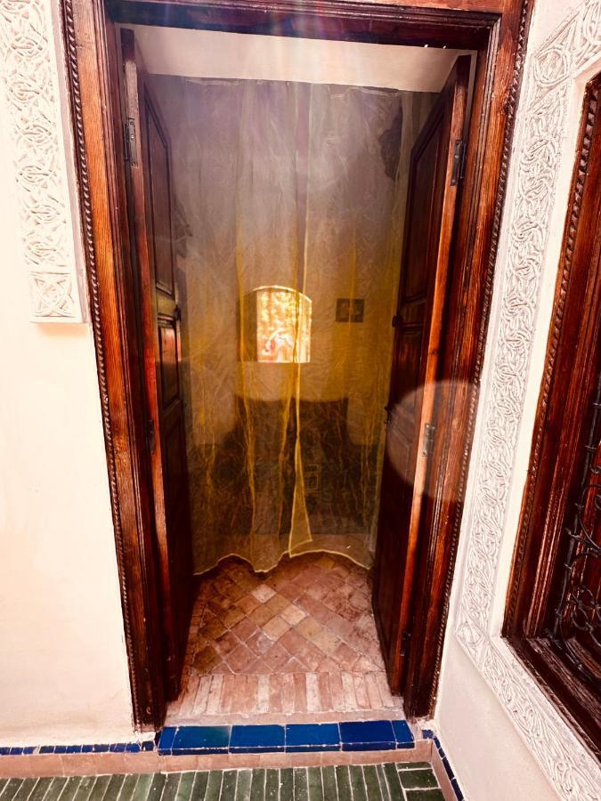 riad msholidays - privatisé jusqu'à 6 personnes - bassin Marrakesh Esterno foto